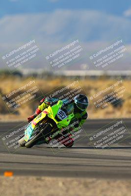 media/Dec-07-2024-CVMA (Sat) [[21c5f1ef85]]/Race 12-Supersport Middleweight/